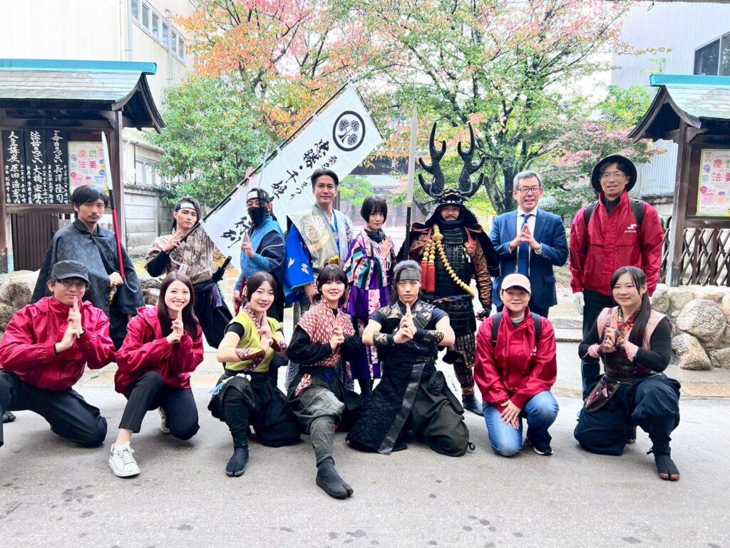 桑名商工まつり・忠勝千姫行列 運営スタッフ集合写真（忍者隠密隊・華武姫・商工会議所チーム）