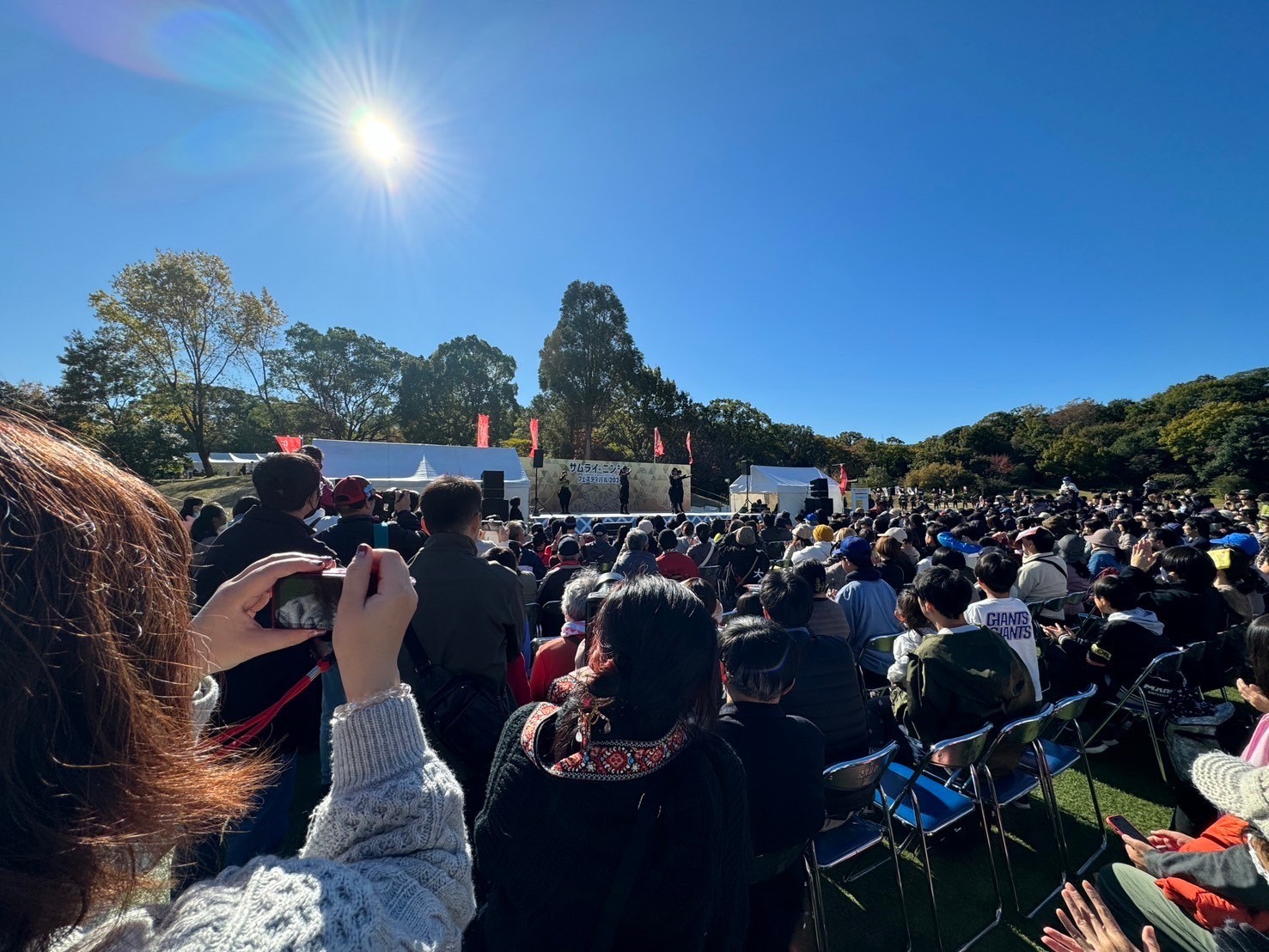 英語対応の忍者ショーで鬼が登場するシーン|名古屋インターナショナルスクール文化イベント